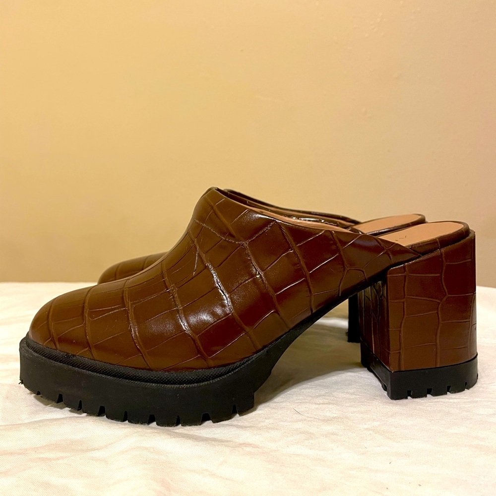 Brown Leather Mule